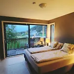 Villa New By The Sea In Hervik, And Boat Tysvaer