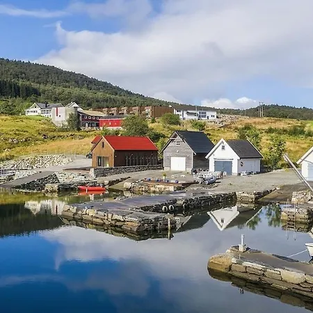 别墅 New By The Sea In Hervik, And Boat *